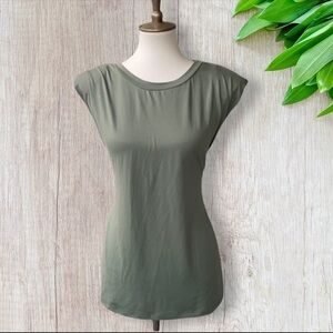 NWT Olive Army Green Knit Top Shoulder Pads How Very Loved - Size Large